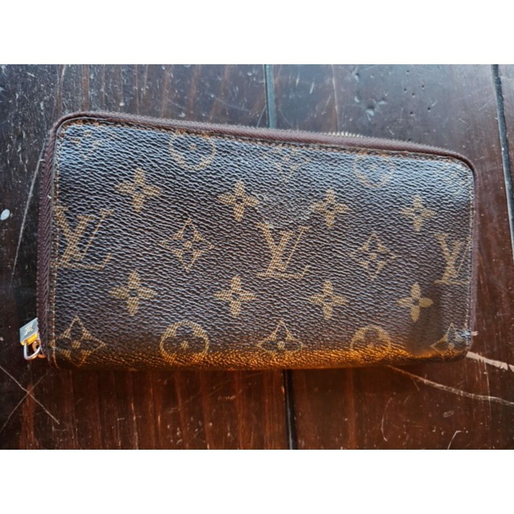 Monogram Zippy Organizer Wallet - Brown Canvas - AS-IS / Broken Zipper